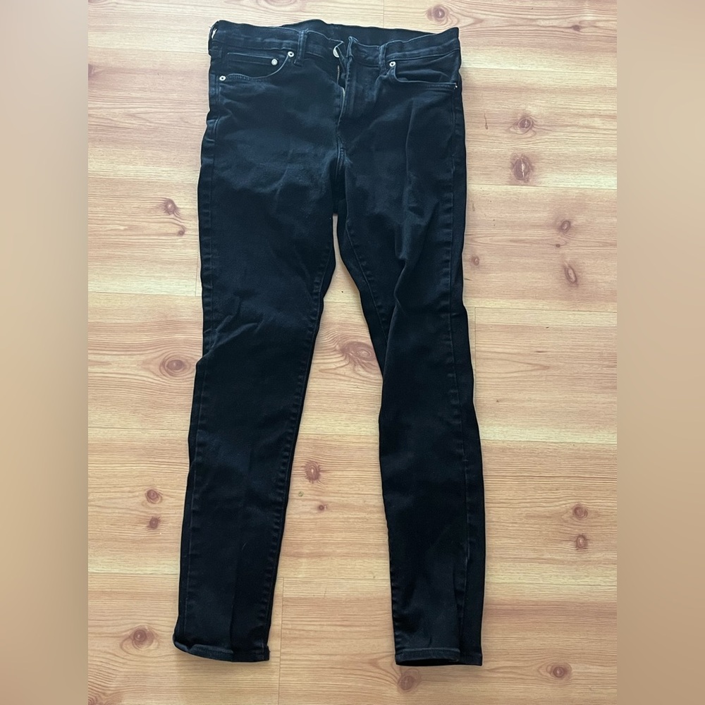 H&M Skinny Coupe Moulante & Denim 32x32 Jeans